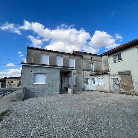 178C - Duplex T2 Tout Confort Du Gond - 60 M2 Le Gond-Pontouvre المظهر الخارجي الصورة